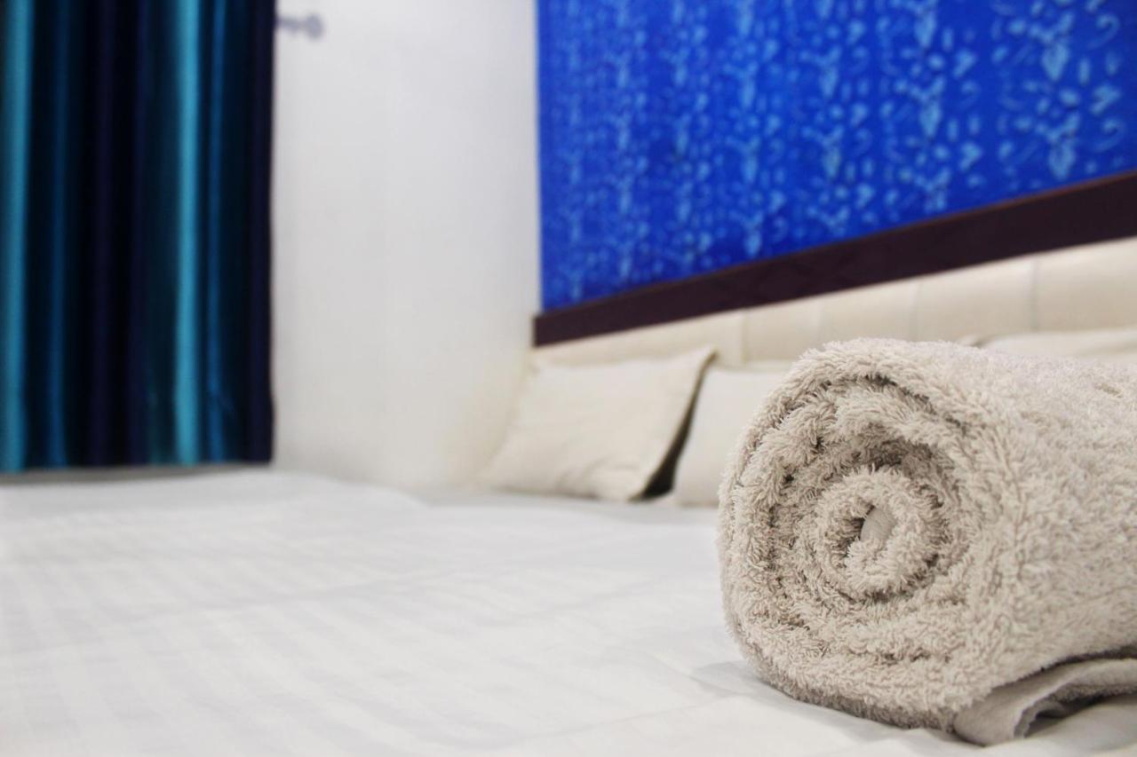 Tourist Rest House Hotel Rishikesh Bagian luar foto